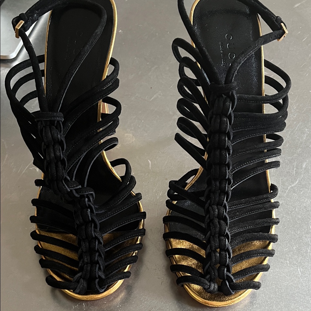 Gucci Kid Scamosciato Stiletto Nero (Black) Women's Size 38 1/2 Nwb